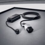 Mercedes-Benz Genuine мобилна зарядна станция Тип 2 | 2.3 kW | 8 м | черен